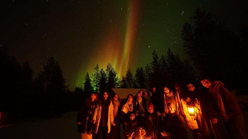 Rovaniemi: Starguaranteed Northern Lights Mobile Chase - The Experience: What to Expect on the Northern Lights Mobile Chase