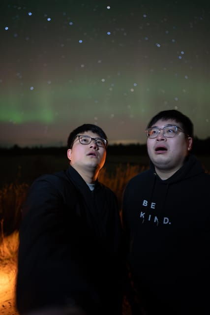 rovaniemi-unlimited-range-northern-lights-hunt-with-vip-van