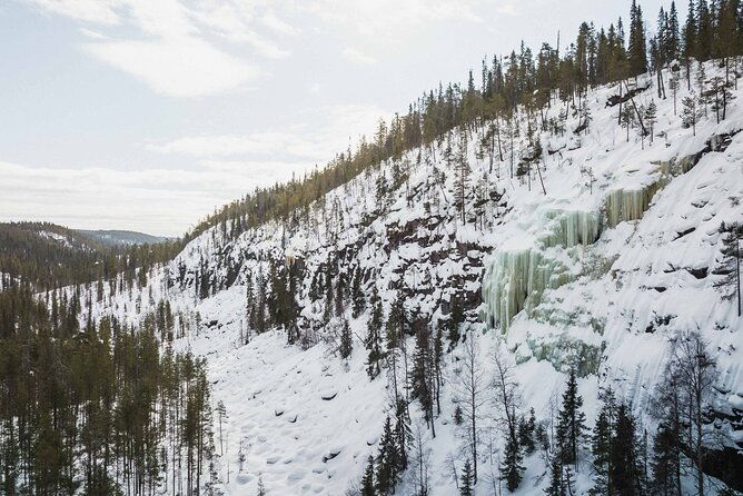 rovaniemi-visit-to-the-frozen-waterfalls-of-korouoma