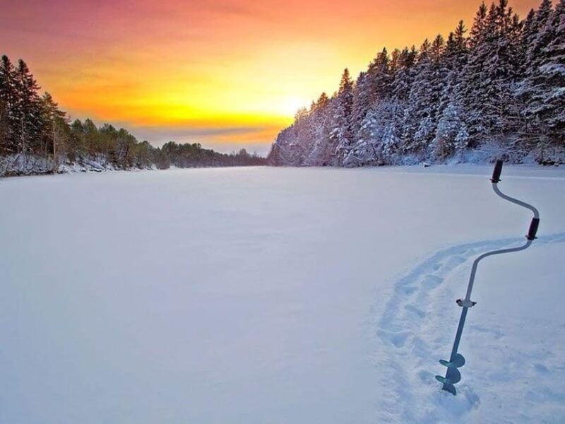 rovaniemi-winter-ice-fishing-tour