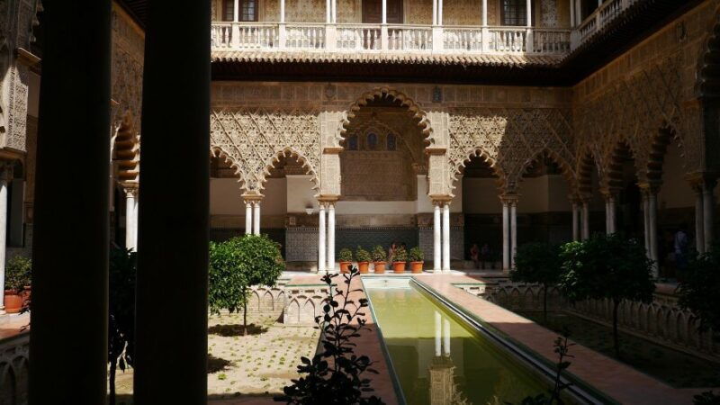 royal-alcazar-of-seville-skip-the-line-guided-tour