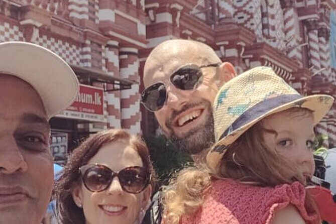 Royal City Tuk Tuk Low price in Colombo All inclusive City Tour - Key Points