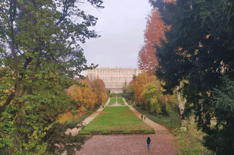 royal-collections-gallery-and-royal-gardens-private-tour