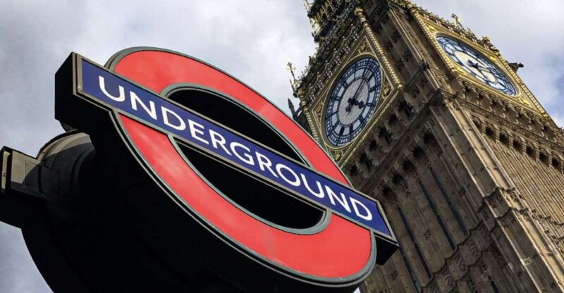 royal-london-from-saxons-to-tudors-stuarts-walking-tour