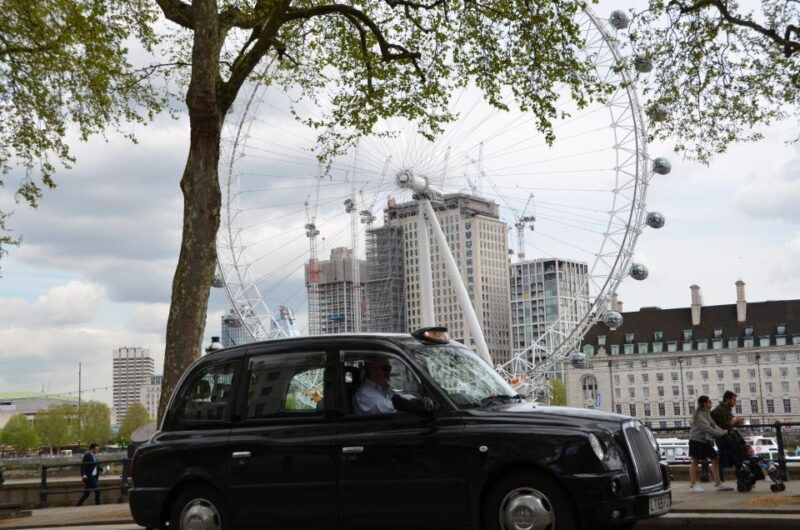 royal-london-private-full-day-sightseeing-tour-by-black-taxi