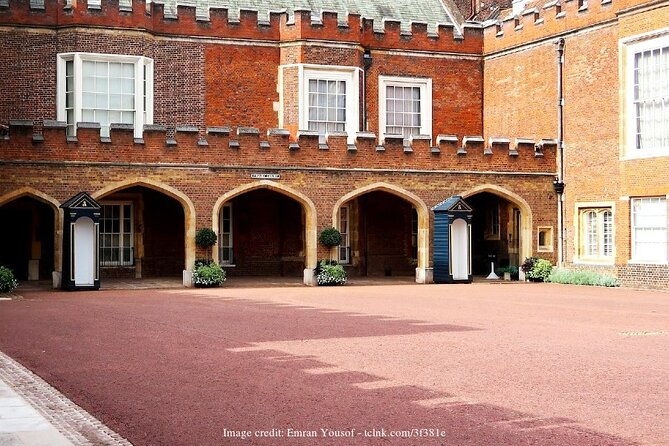 royal-london-private-half-day-tour-with-horse-guards-parade