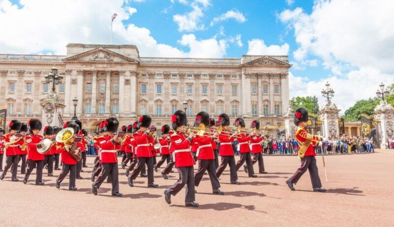royal-london-tour-incl-buckingham-palace-changing-of-guard