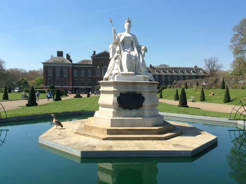 Royal London Walking Tour - Who Should Book This Tour?