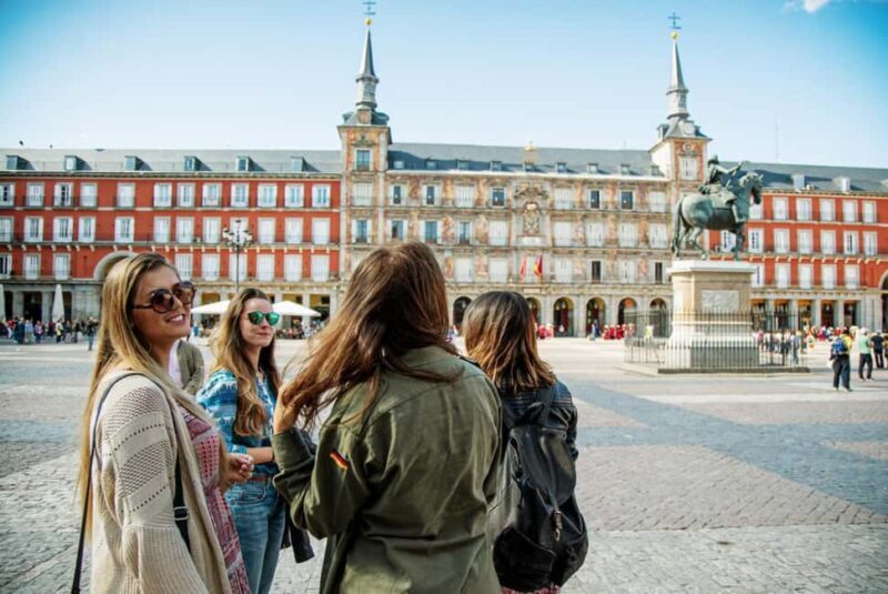 Royal Madrid Private Walking Tour: Palaces & Plazas - An In-Depth Look at the Madrid Palaces & Plazas Tour