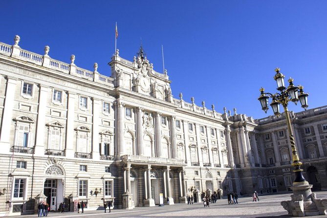 royal-palace-madrid-tapas-experience-with-skip-the-line-ticket