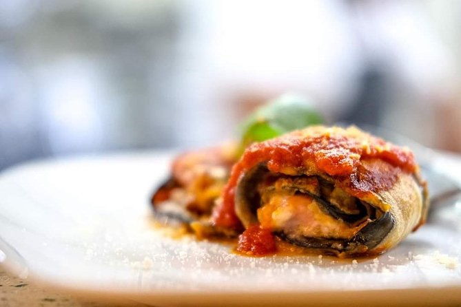 royal-palace-of-caserta-tour-and-cantina-del-vesuvio-winery