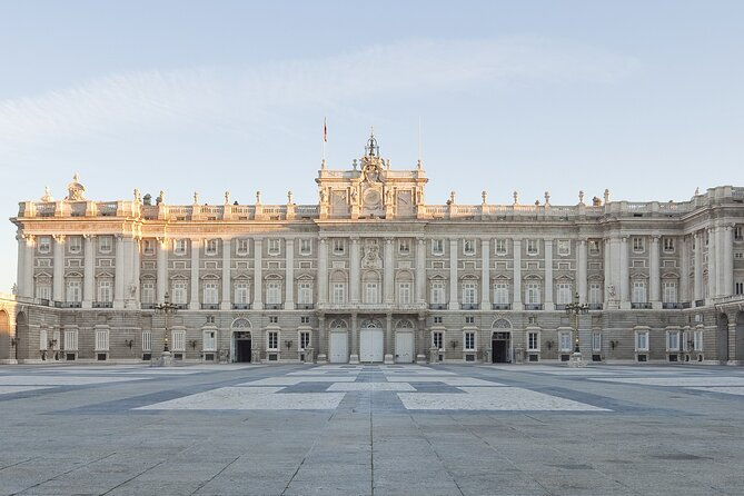 royal-palace-of-madrid-early-entrance-tour-skip-the-line-ticket