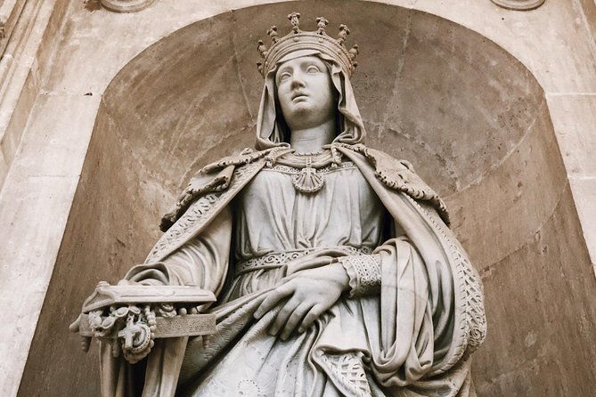 royal-palace-of-madrid-old-city-semi-private-8ppl-max