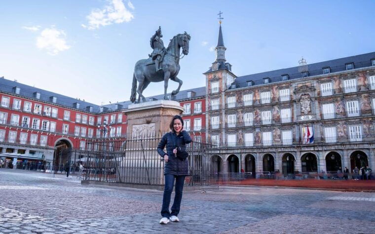royal-palace-sol-plaza-mayor-photo-tour