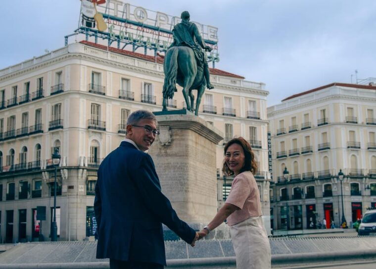 royal-palace-sol-plaza-mayor-photo-tour