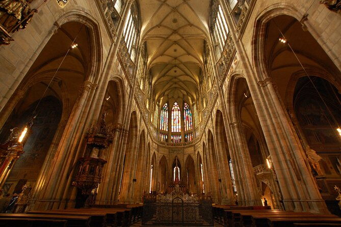 royal-splendor-unveiled-private-prague-castle-interior-tour