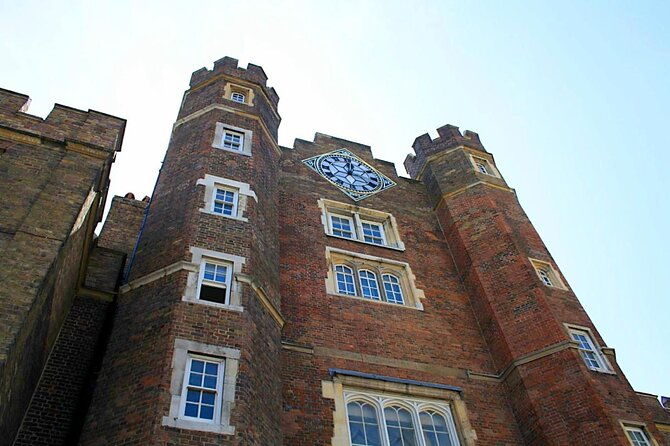 royal-tour-of-st-james-parks-palaces-and-royal-intrigue