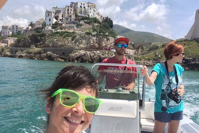 rubber-dinghy-to-rent-joker-boat-coaster-470-40cv-without-license