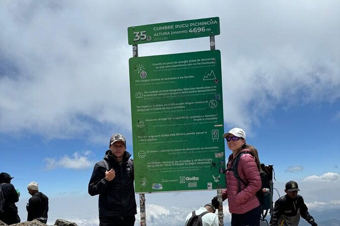 rucu-pichincha-volcano-summit-full-day