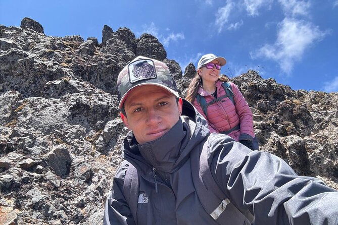 rucu-pichincha-volcano-summit-full-day