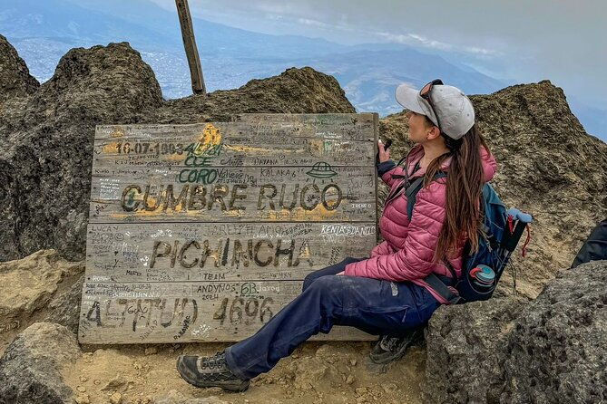 rucu-pichincha-volcano-summit-full-day
