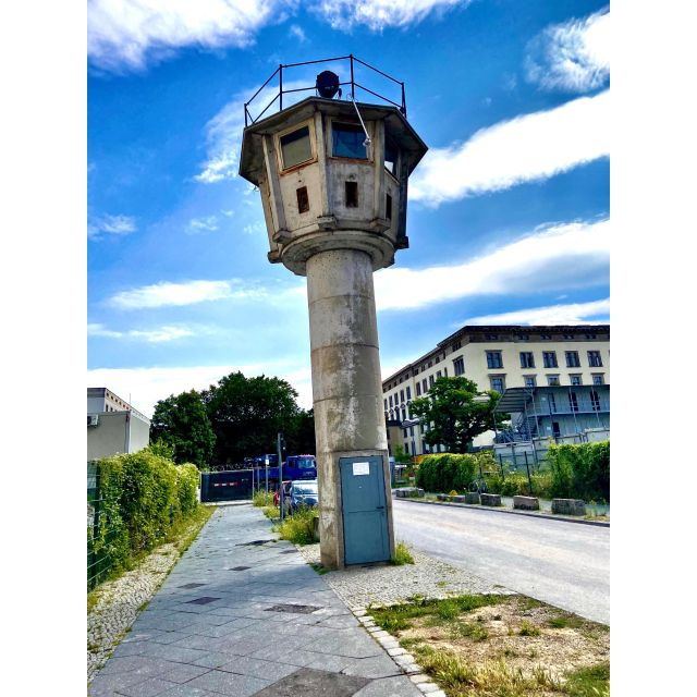 rude-bastards-tour-of-berlin