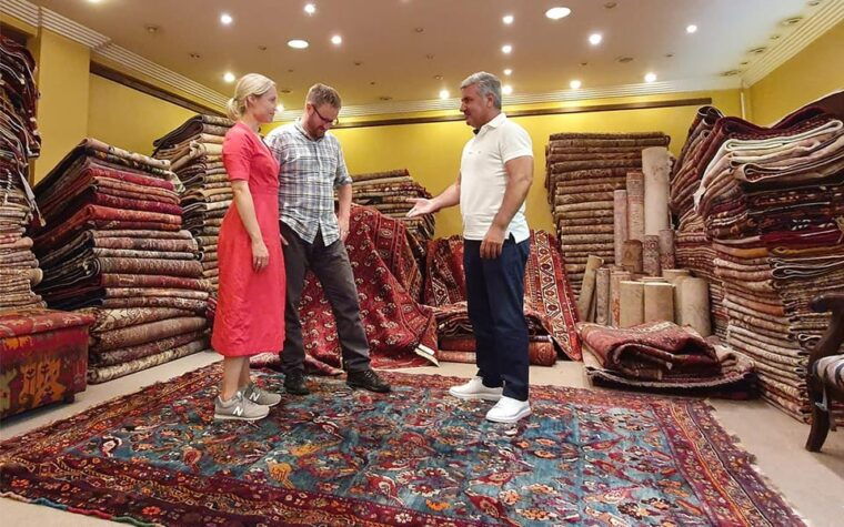 rug-shopping-private-tour-with-expert-grand-bazaar