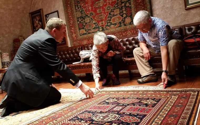 rug-shopping-private-tour-with-expert-grand-bazaar