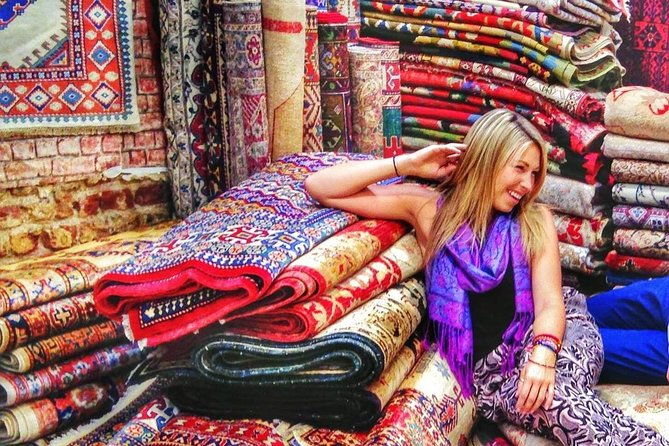 rug-shopping-with-expert-grand-bazaar-private-tour