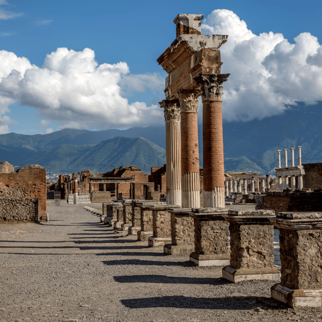 ruinsfinds-and-tastingsa-tour-between-history-and-flavours