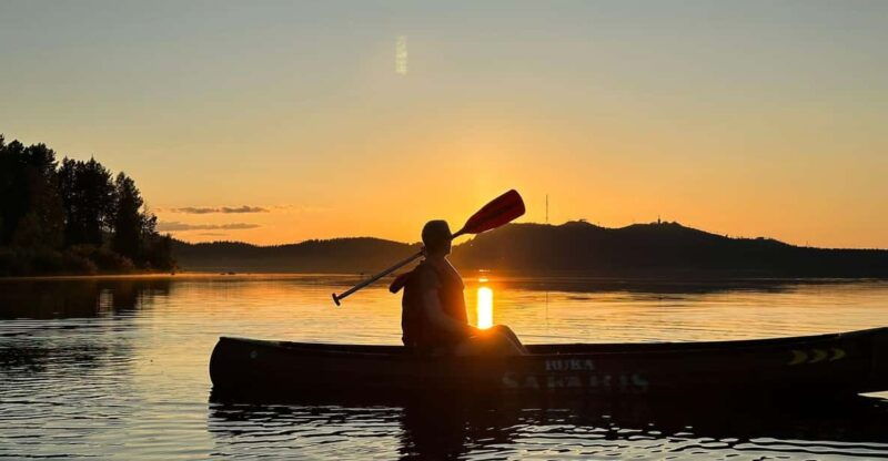 ruka-midnight-sun-canoeing-on-the-ruka-lake