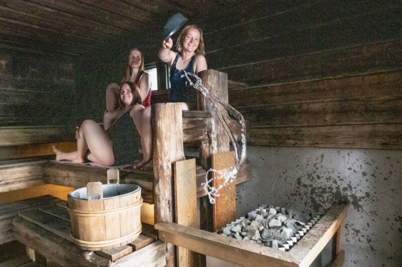 ruka-saunatour-finnish-sauna-experience