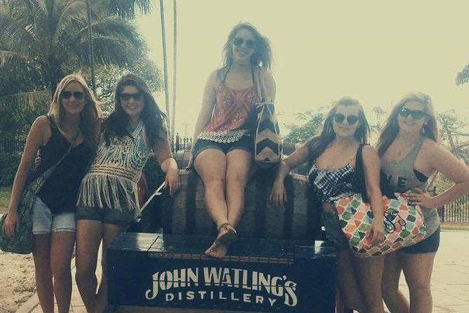 rum-reggae-and-rhythms-tour-dancing-and-cocktails