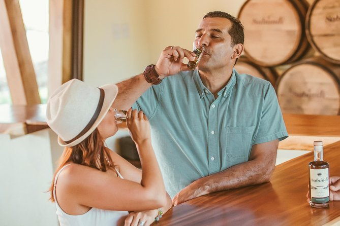 rum-tasting-experience-palo-verde-boat-tour