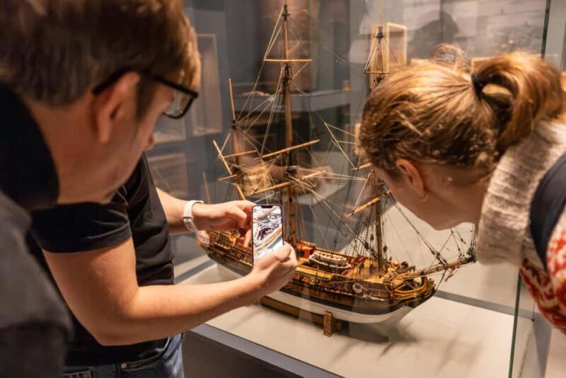 Runde: Guided Tour of Runde Enviromental Centre Exhibition - An Introduction to Runde’s Natural and Historical Charm