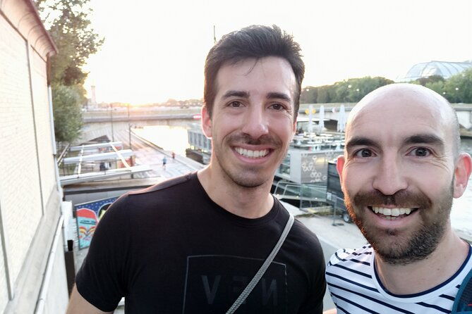 running-in-paris-at-dawn-see-10-secrets-2