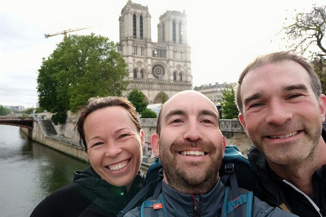 running-in-paris-at-dawn-see-10-secrets
