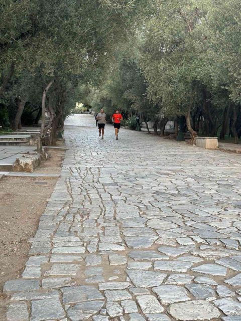 running-through-the-history-of-athens-with-personal-trainer-2