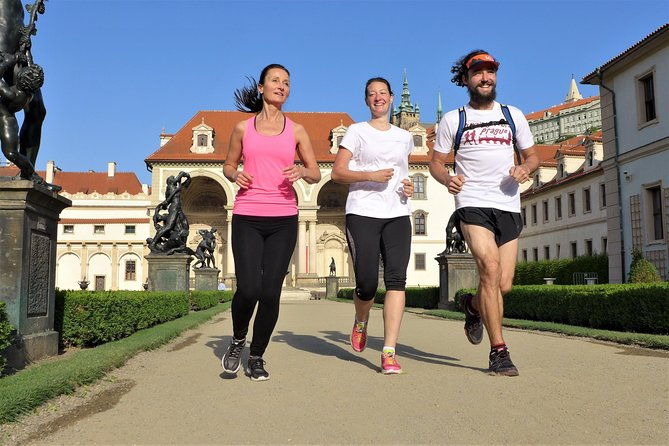 running-tour-of-prague-your-private-6-9k-intro