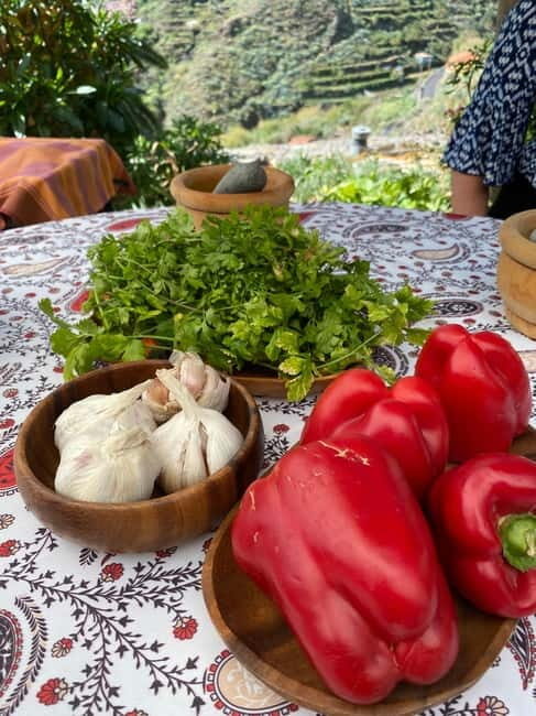 Rural Life Experience: Mojo Workshop and botanical Walk - FAQ