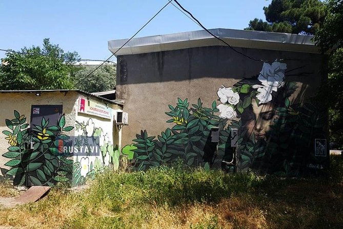 rustavi-back-in-a-ussr-wine-tasting-off-road-to-david-gareji-natlismtsemeli