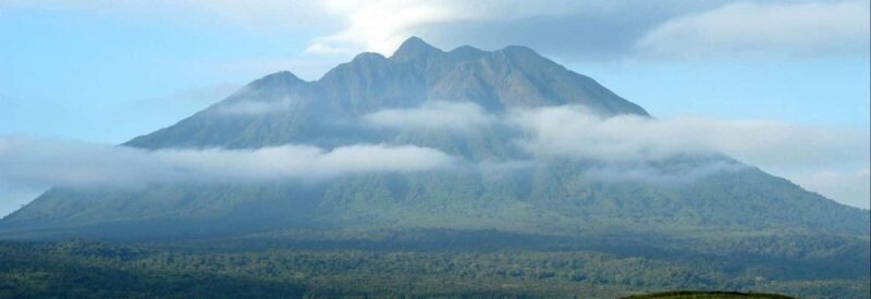 Rwanda: 1-Day Mount Gahinga Volcano Hike with Transfers - The Experience in Detail