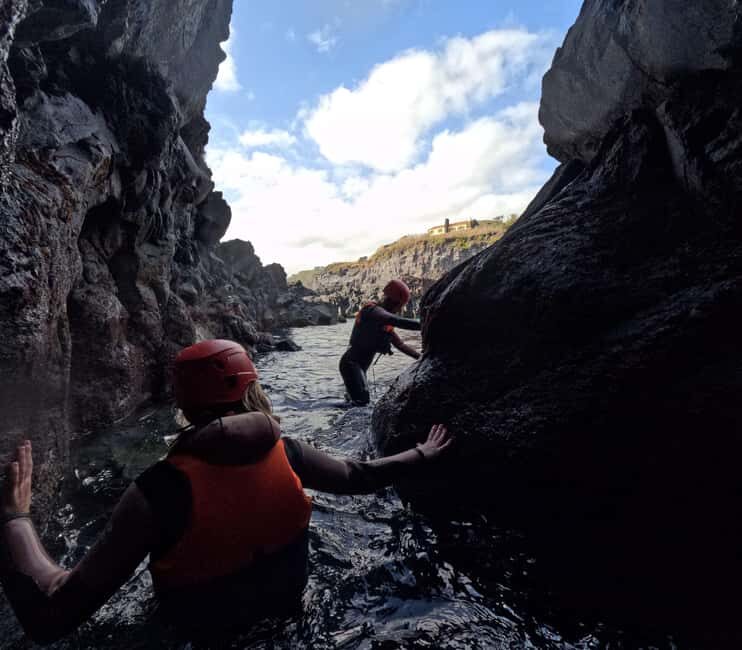 S.Miguel Coasteering Azores - Caloura - Key Points