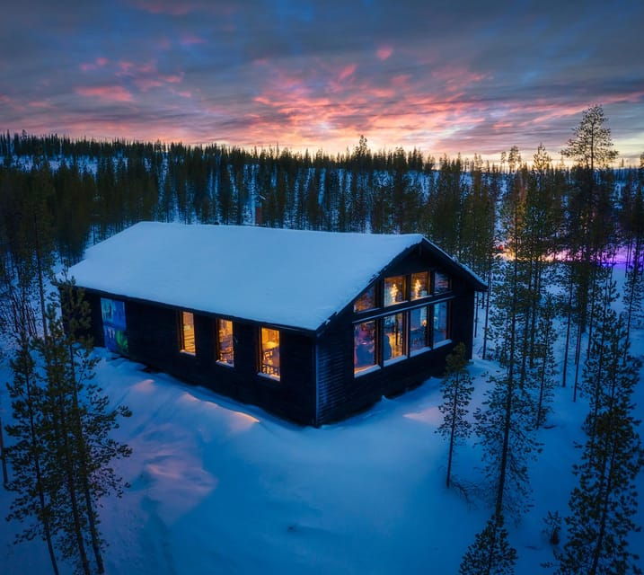 saariselka-northern-lights-wilderness-dinner