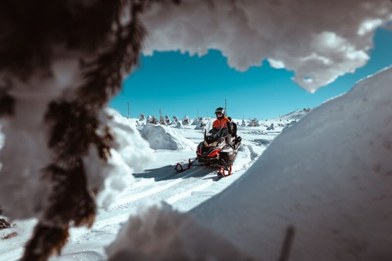 saariselka-snowmobile-adventure-for-adults