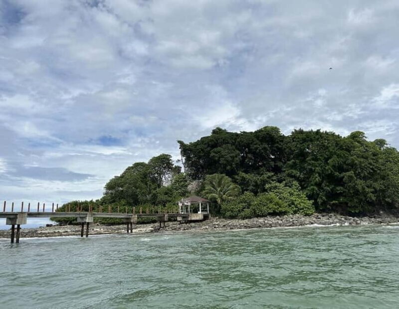 Sabah: Pulau Tiga Snorkeling Day Trip with Lunch - Meta Description