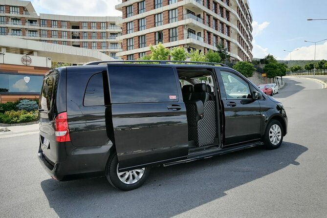 sabiha-airport-transfer-private-minivan