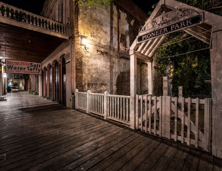 sacramento-gunslingers-ghosts-and-ghouls-walking-tour
