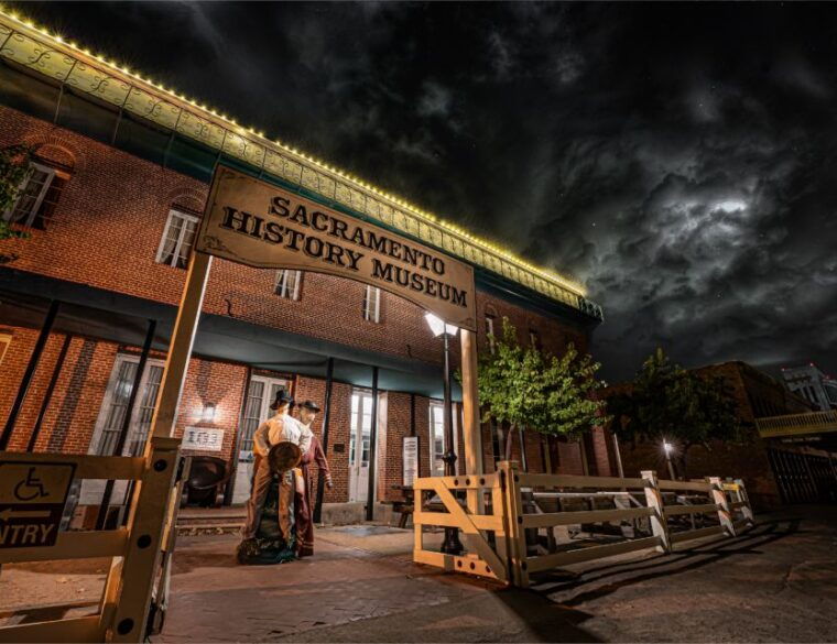 sacramento-gunslingers-ghosts-and-ghouls-walking-tour