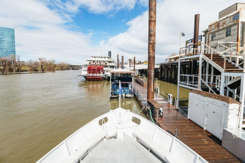 sacramento-river-cruise-with-narrated-history